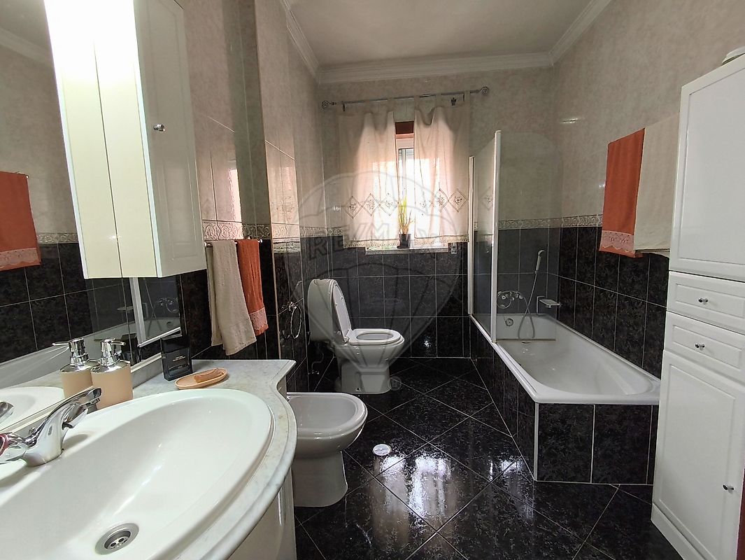 Apartamento T3 à venda em Covilhã e Canhoso, Covilhã — foto 13