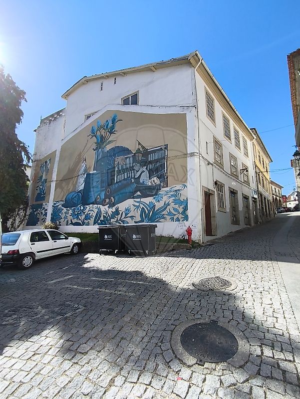 Prédio T5 à venda em Covilhã