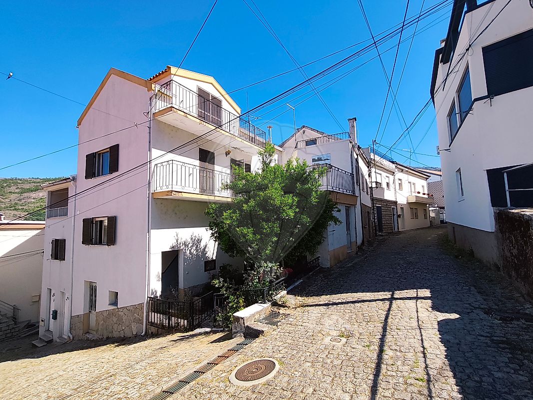Moradia - Cortes do Meio, Covilhã, Castelo Branco