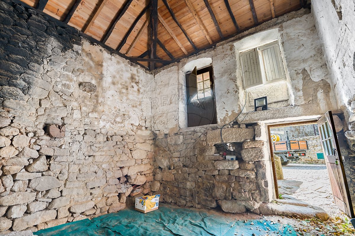Moradia T2 à venda em Sortelha, Sabugal — foto 11