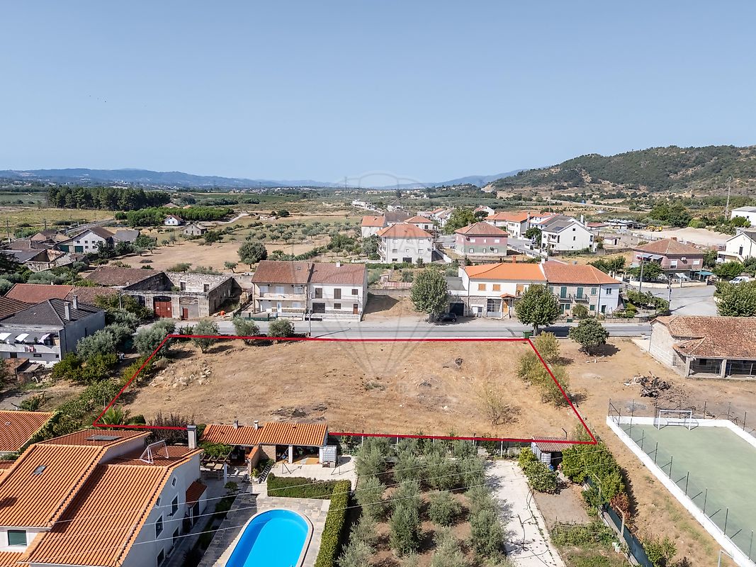 Terreno T3 - Belmonte e Colmeal da Torre, Belmonte, Castelo Branco