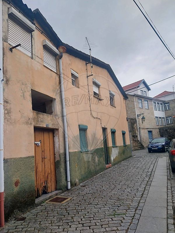 Apartamento T4 à venda em Covilhã