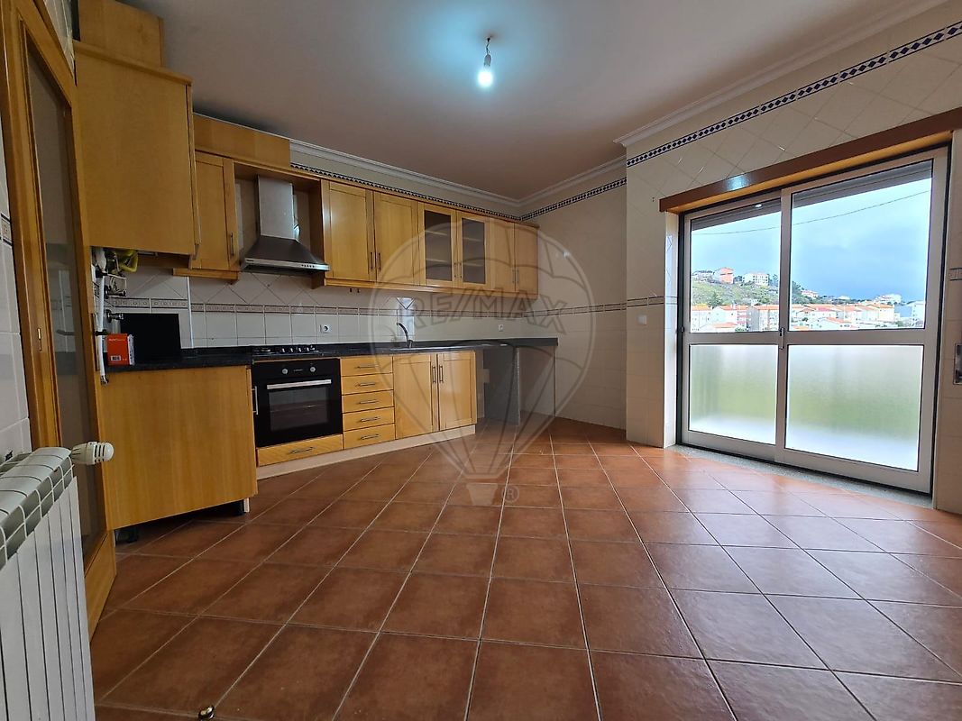 Apartamento T2 para arrendar em Covilhã