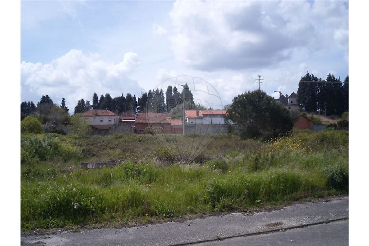 Terreno à venda em Mealhada