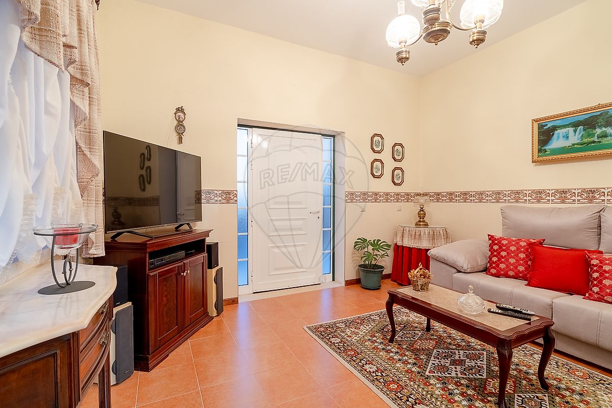 listing 123971097-67 picture-0
