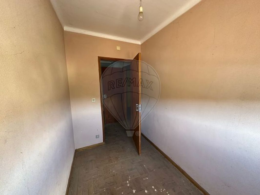 listing 123971111-97 picture-0