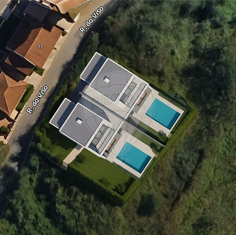 Land for sale in Miranda do Corvo, Portugal — €85,000