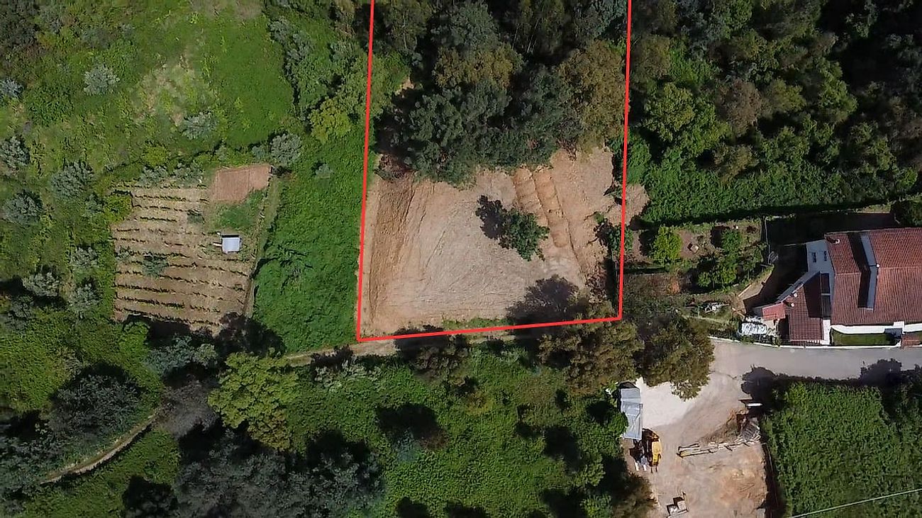 Terreno à venda em Coimbra