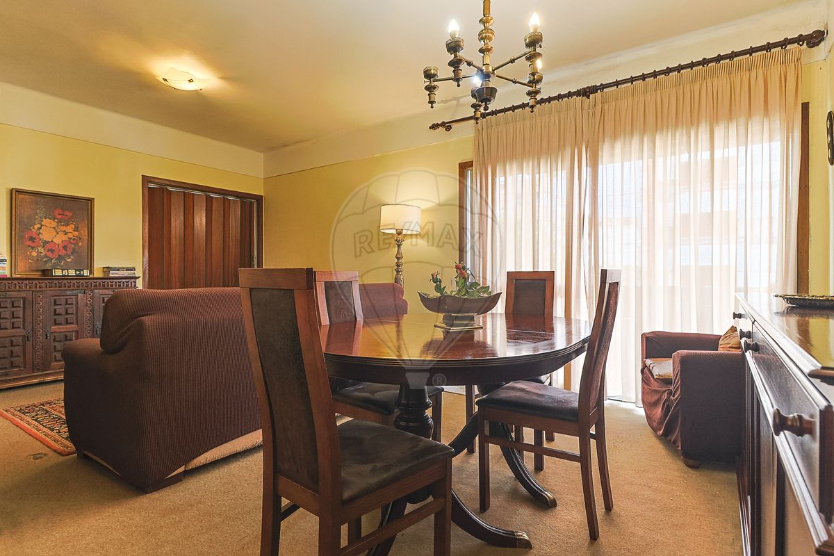 listing 123971069-100 picture-0