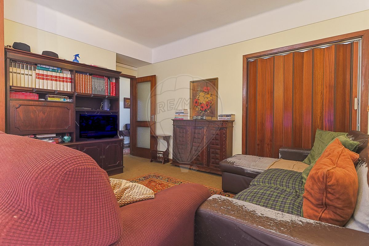 listing 123971069-100 picture-0