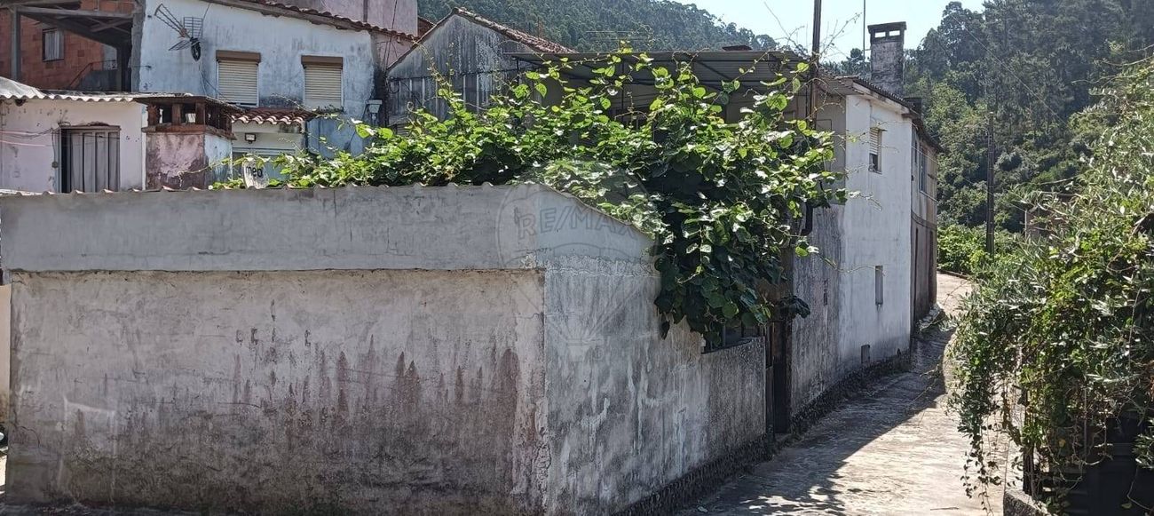 Moradia T2 para venda