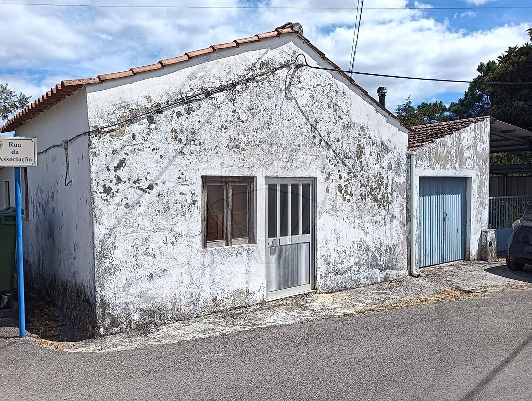 Moradia T2 para venda