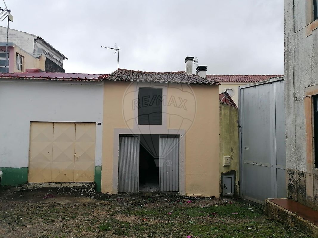 Moradia - Abrunheira, Verride e Vila Nova da Barca, Montemor-o-Velho, Coimbra