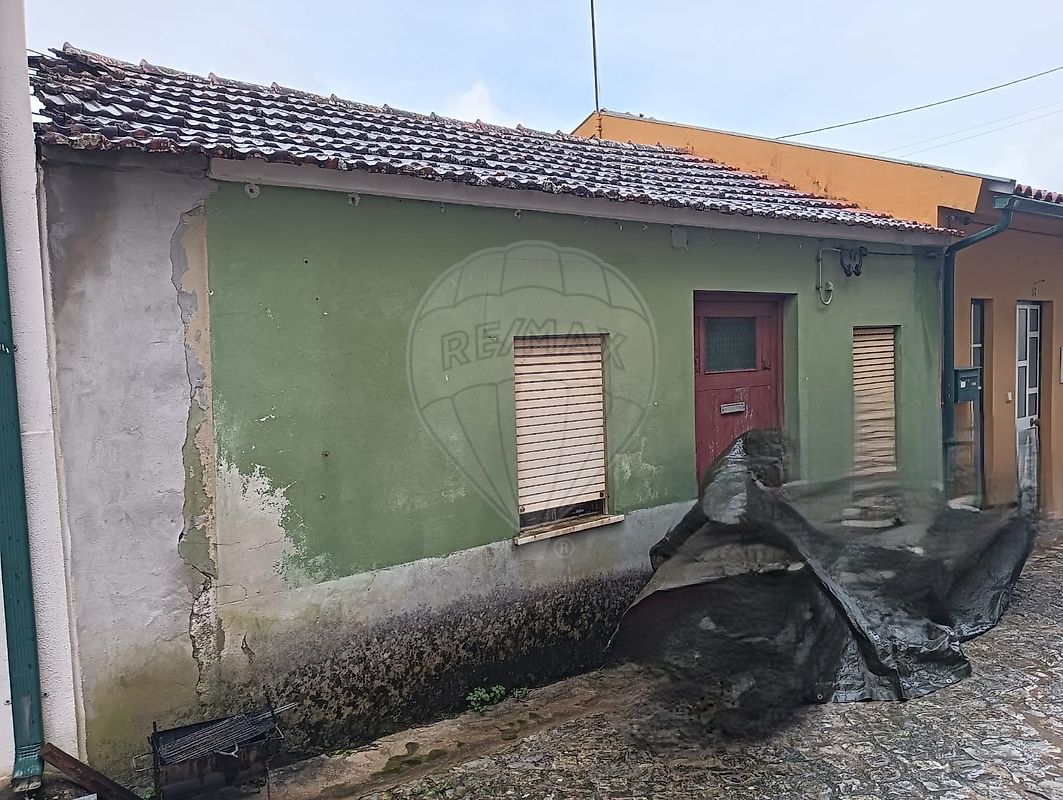 Moradia T2 à venda em Coimbra
