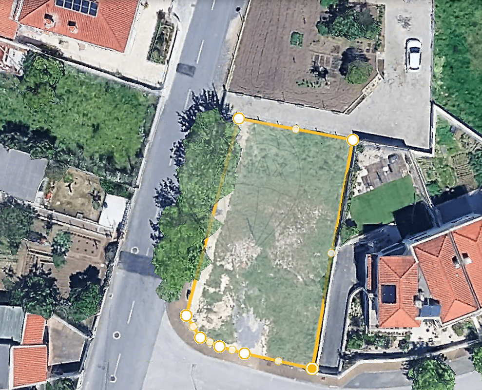 Terreno à venda em Coimbra