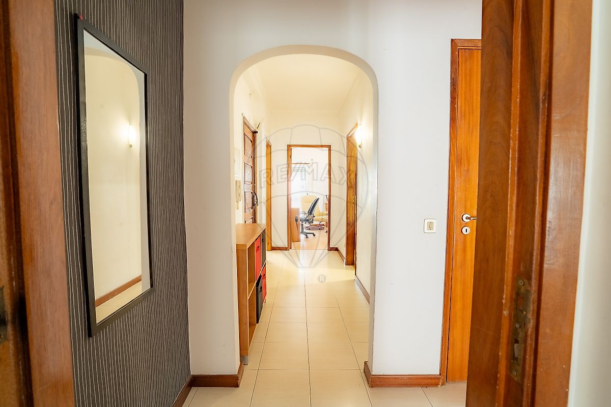 Apartamento T2 à venda em Coimbra (Sé Nova, Santa Cruz, Almedina e São Bartolomeu), Coimbra — foto 21