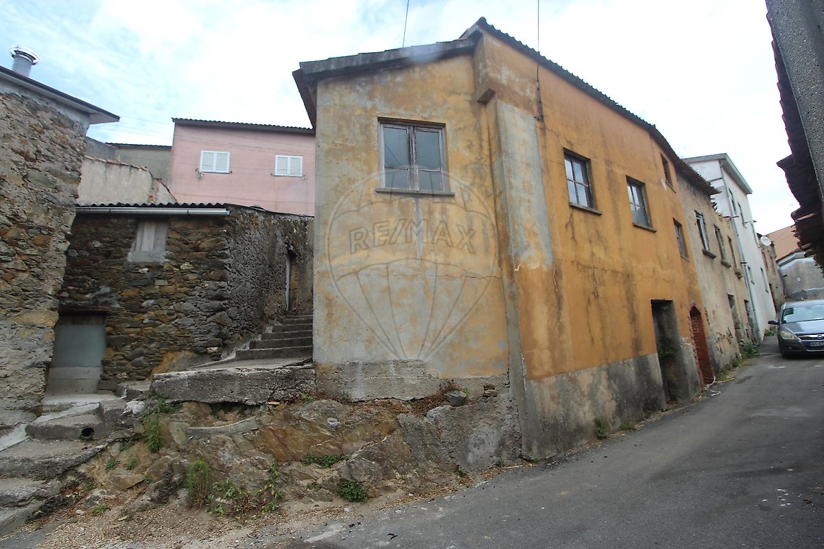 Apartamento T3 à venda em Penacova