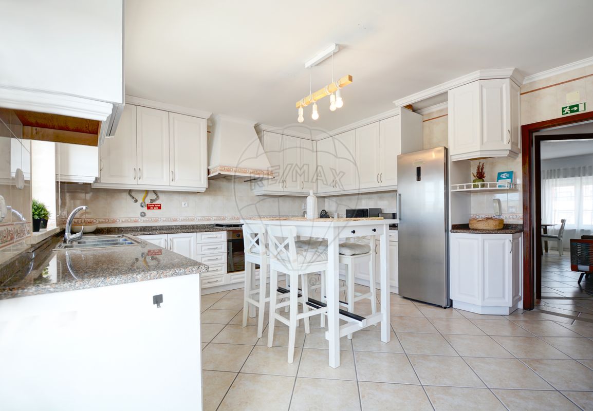 listing 123981065-8 picture-0