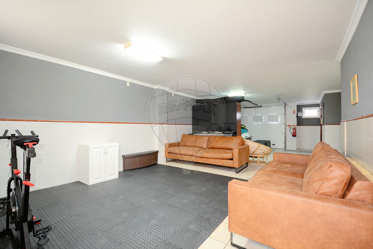 listing 123981065-8 picture-0