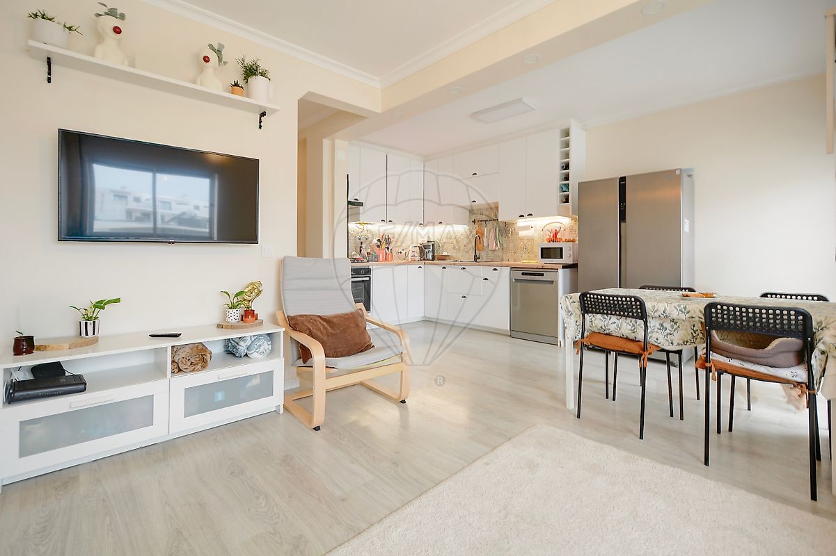 Apartamento T3 à venda em Peniche