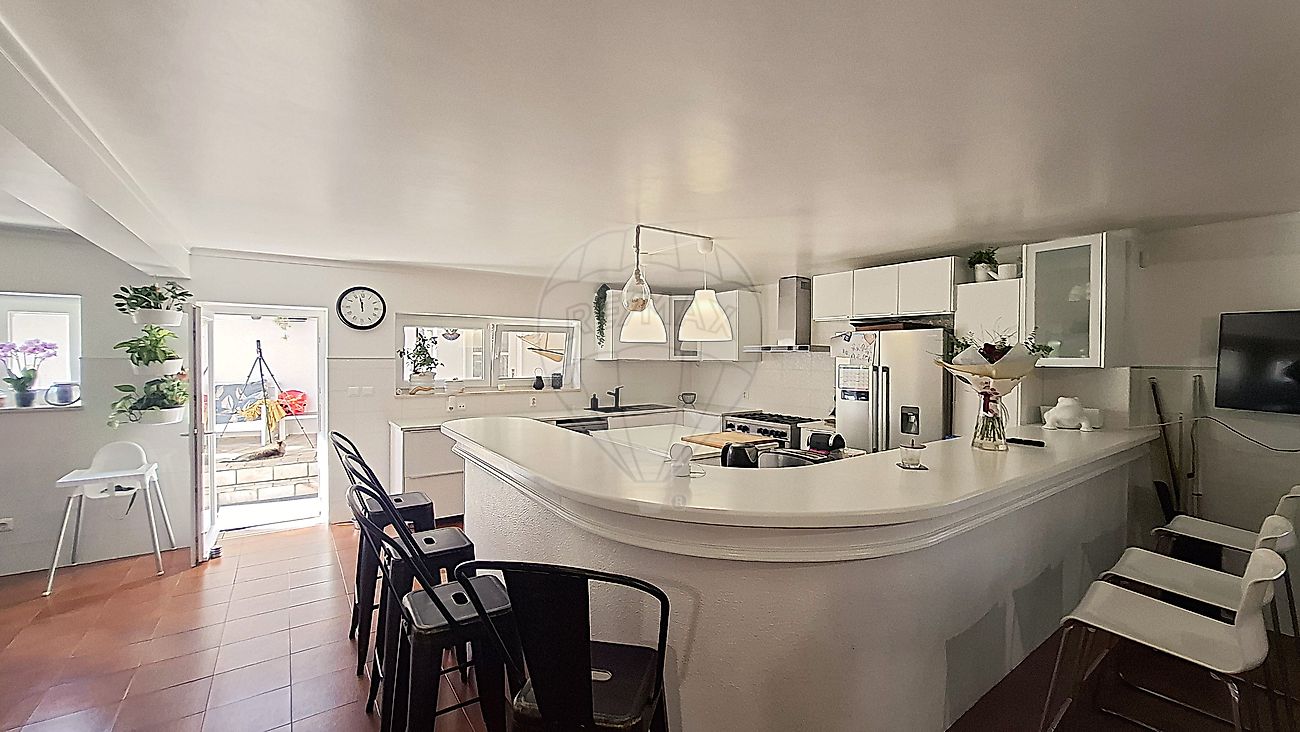 Apartamento T3 à venda em Peniche