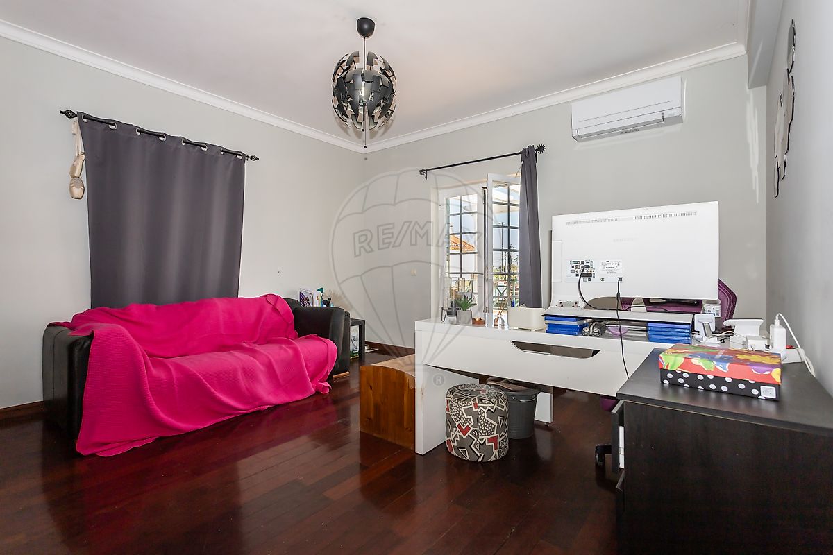 listing 123991210-47 picture-0