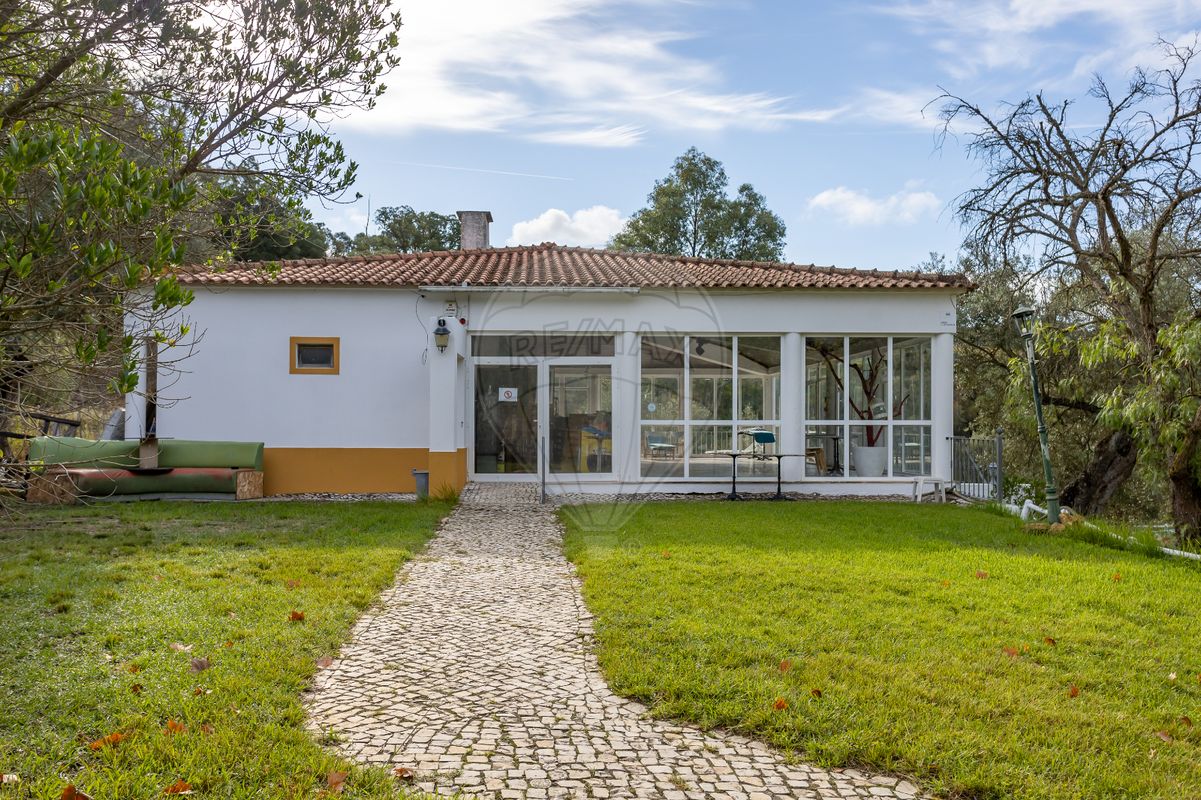 listing 123991176-38 picture-0
