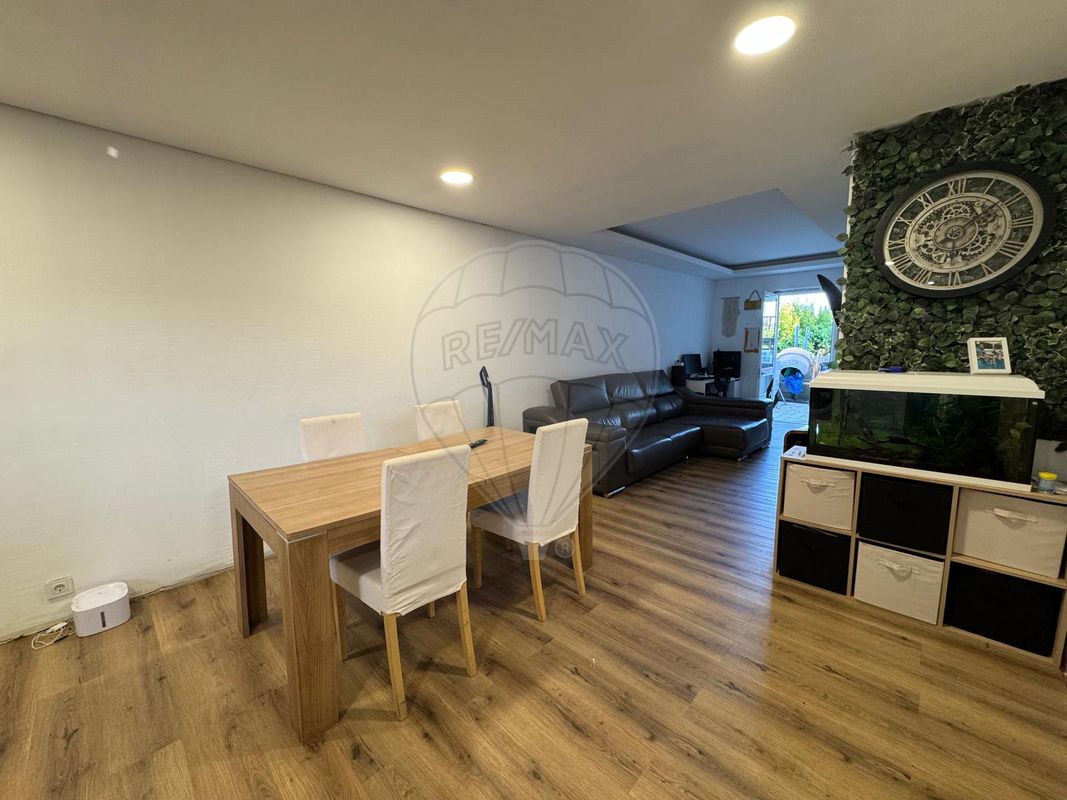 listing 123991212-12 picture-0
