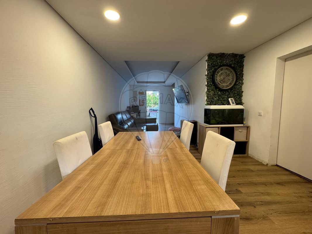 listing 123991212-12 picture-0