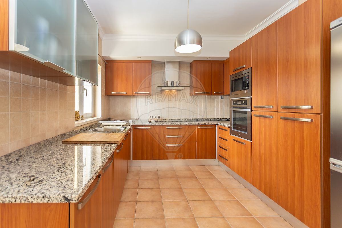 listing 123991107-58 picture-0