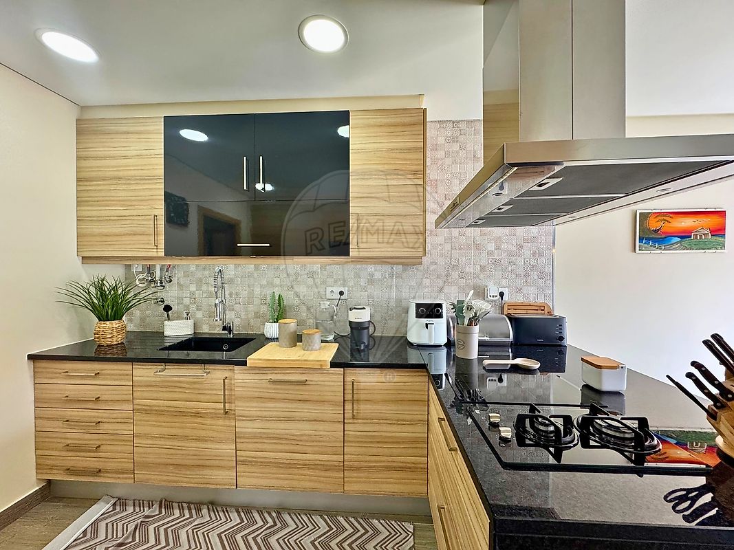 listing 123991240-2 picture-0