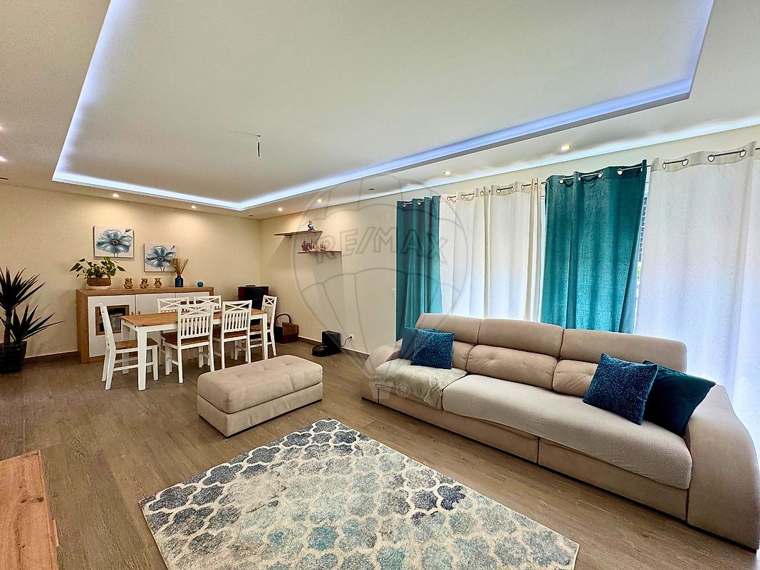 listing 123991240-2 picture-0
