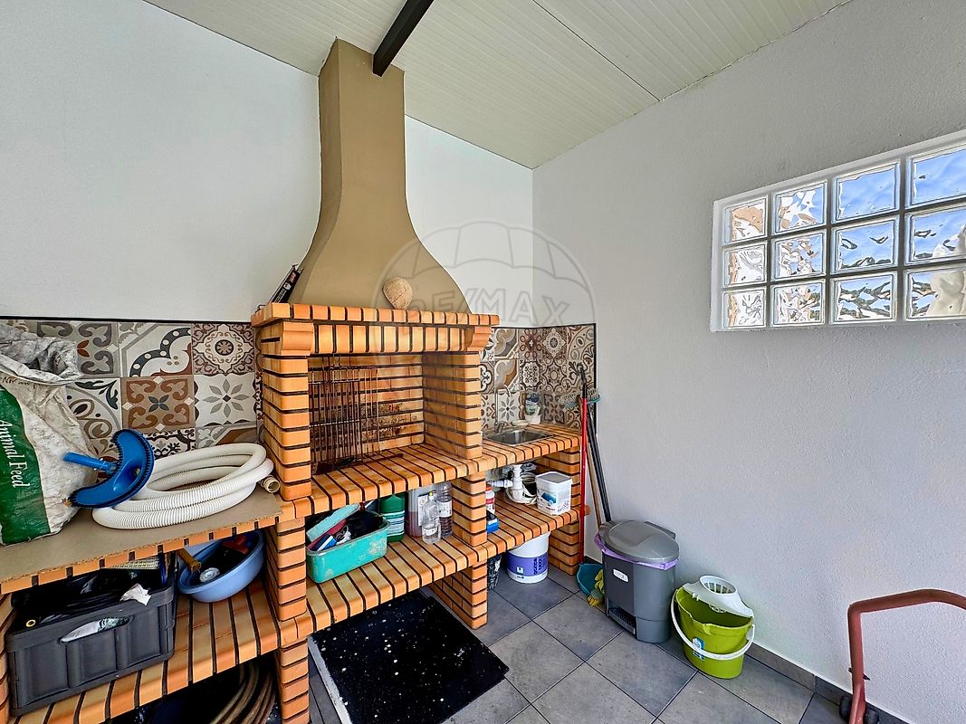 listing 123991240-2 picture-0