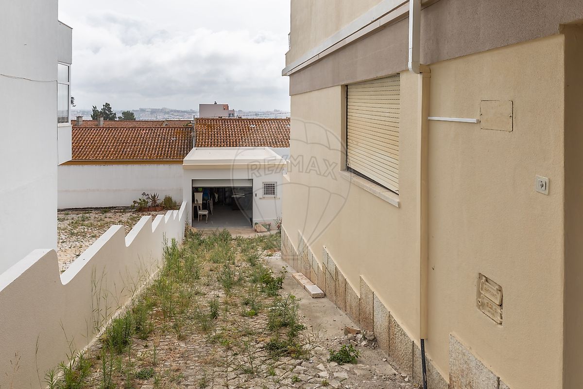 listing 123991084-158 picture-0