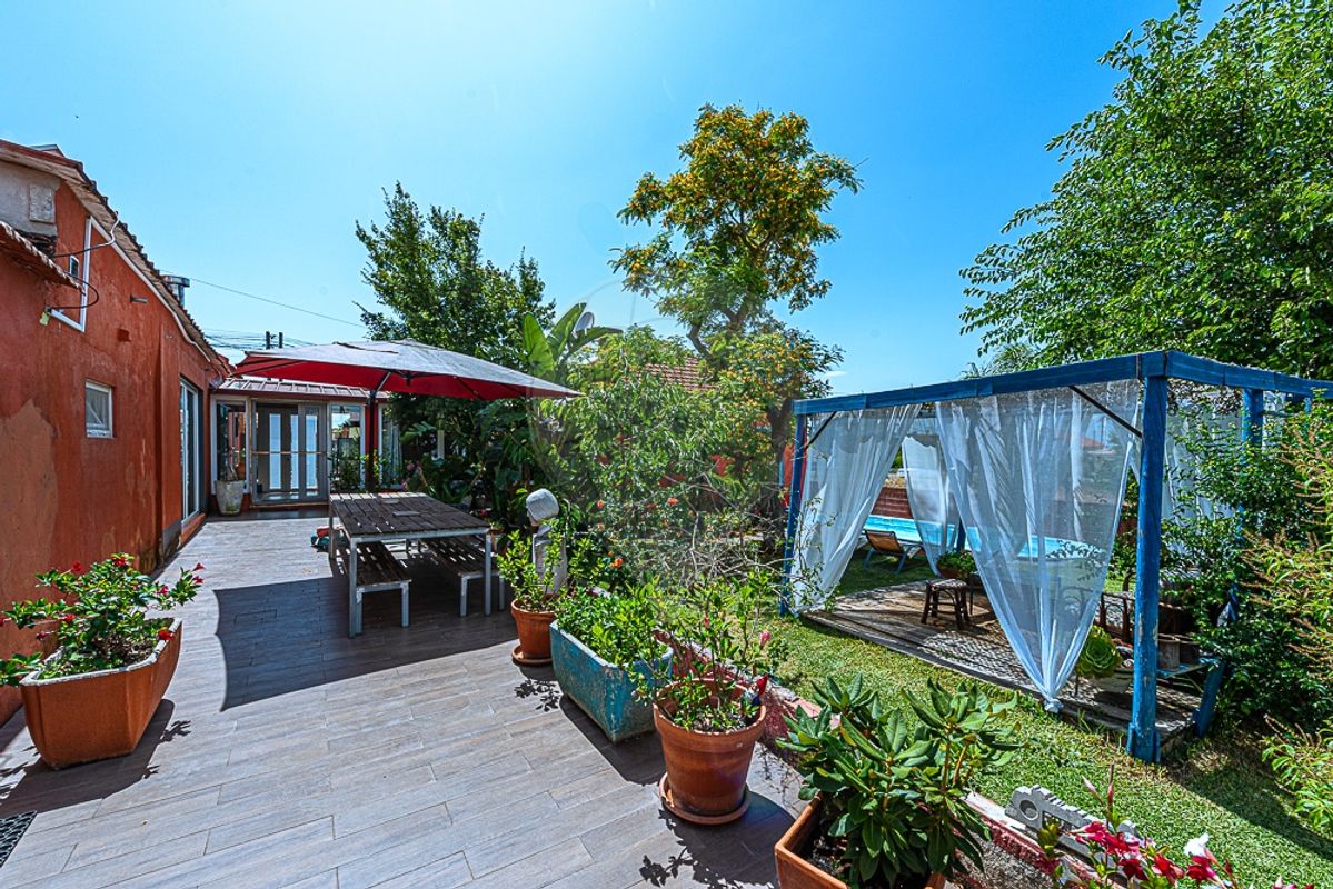 listing 123991021-104 picture-0