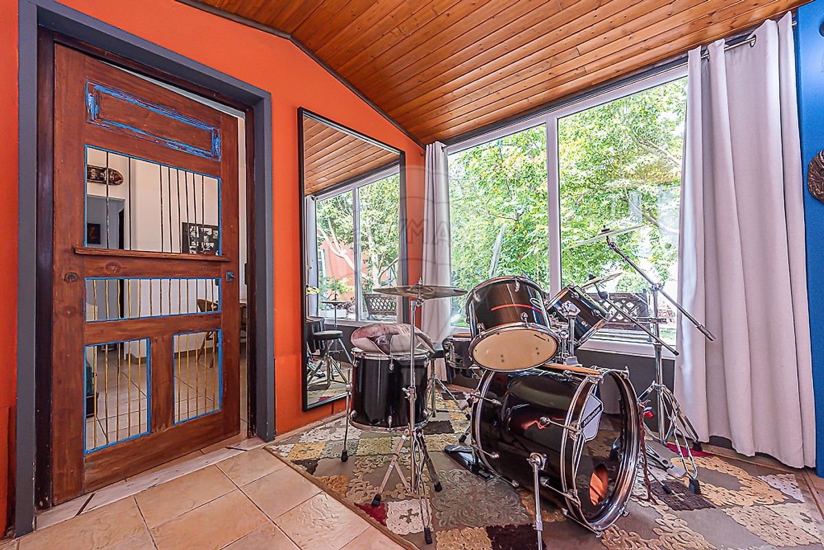 listing 123991021-104 picture-0