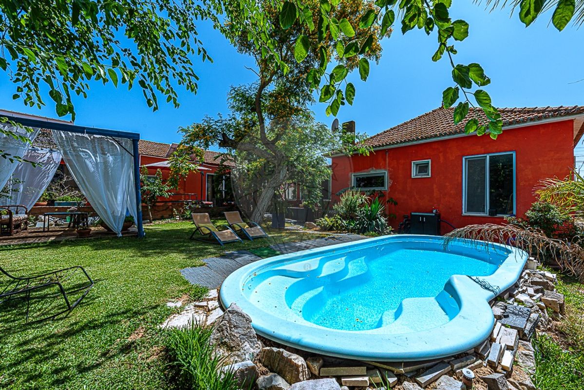 listing 123991021-104 picture-0
