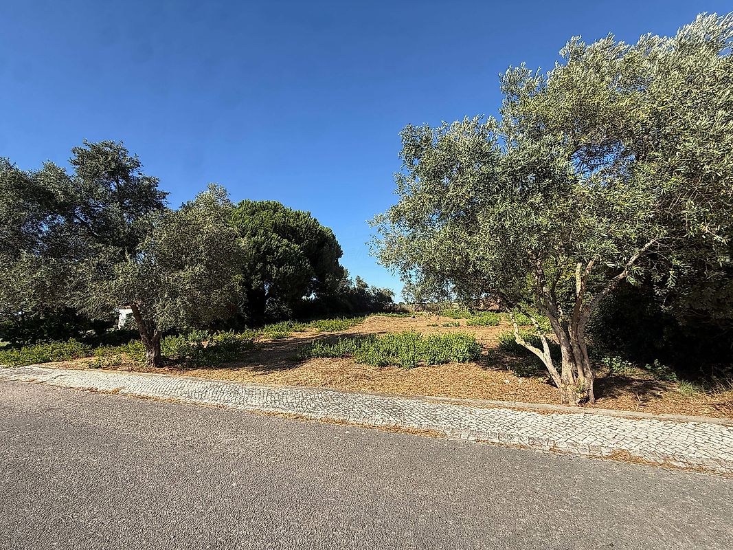 Land for sale in Palmela, Portugal — €349,000