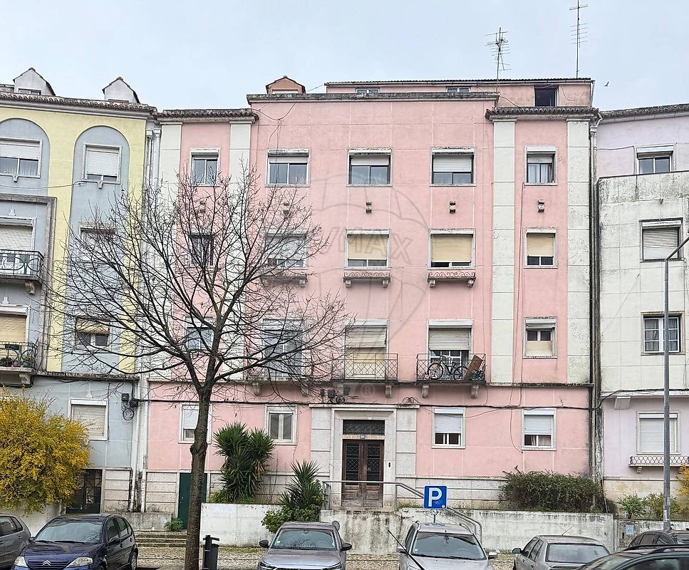 Apartamento T3 à venda em Sintra
