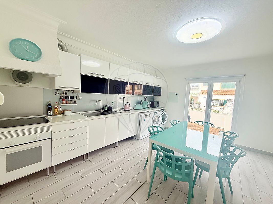 Apartamento T4 à venda em Setúbal