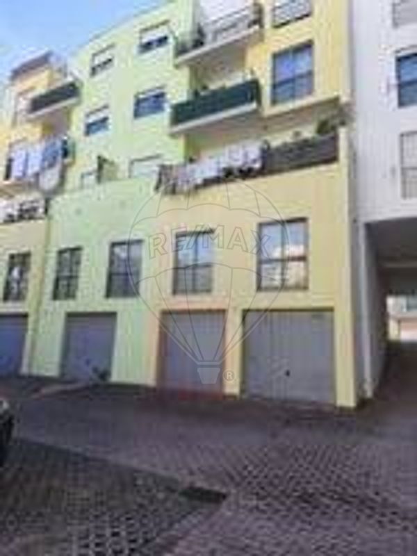 Garagem - Alcochete, Alcochete, Setúbal
