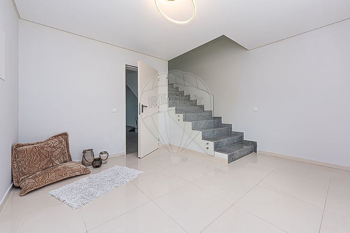 Moradia T4 à venda em São Sebastião, Rio Maior — foto 2