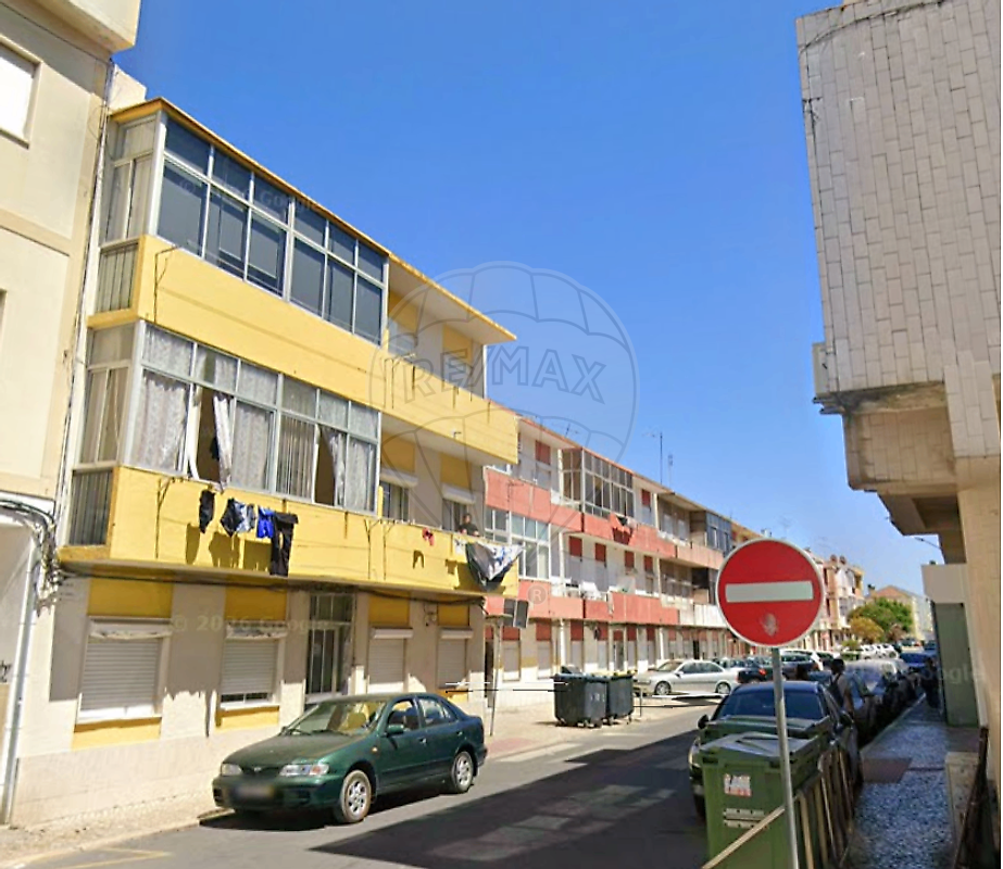 Apartamento T2 à venda em Moita