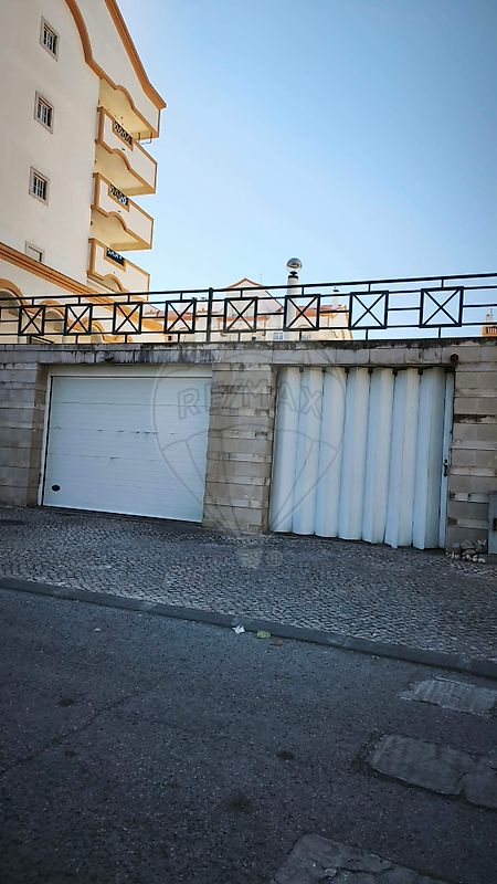 Garagem para arrendar em Alcochete