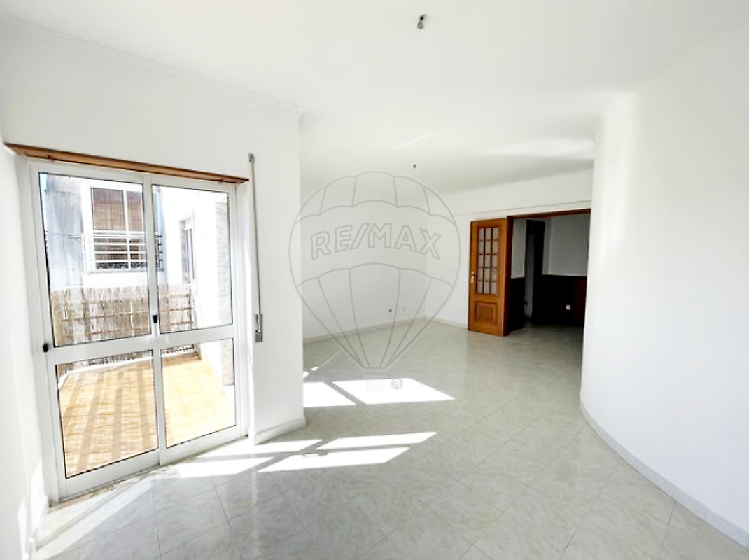 Apartamento T3 à venda em Charneca de Caparica e Sobreda, Almada — foto 6