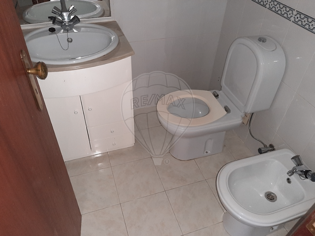 Apartamento T3 à venda em Charneca de Caparica e Sobreda, Almada — foto 16