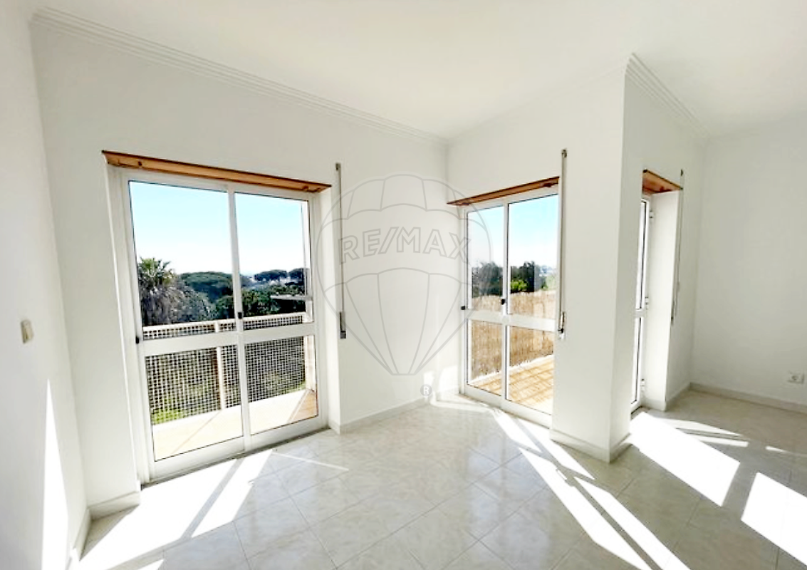 Apartamento T3 à venda em Charneca de Caparica e Sobreda, Almada — foto 4
