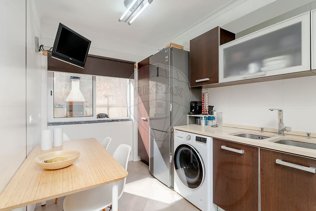 Apartamento T2 à venda em Charneca de Caparica e Sobreda, Almada — foto 17