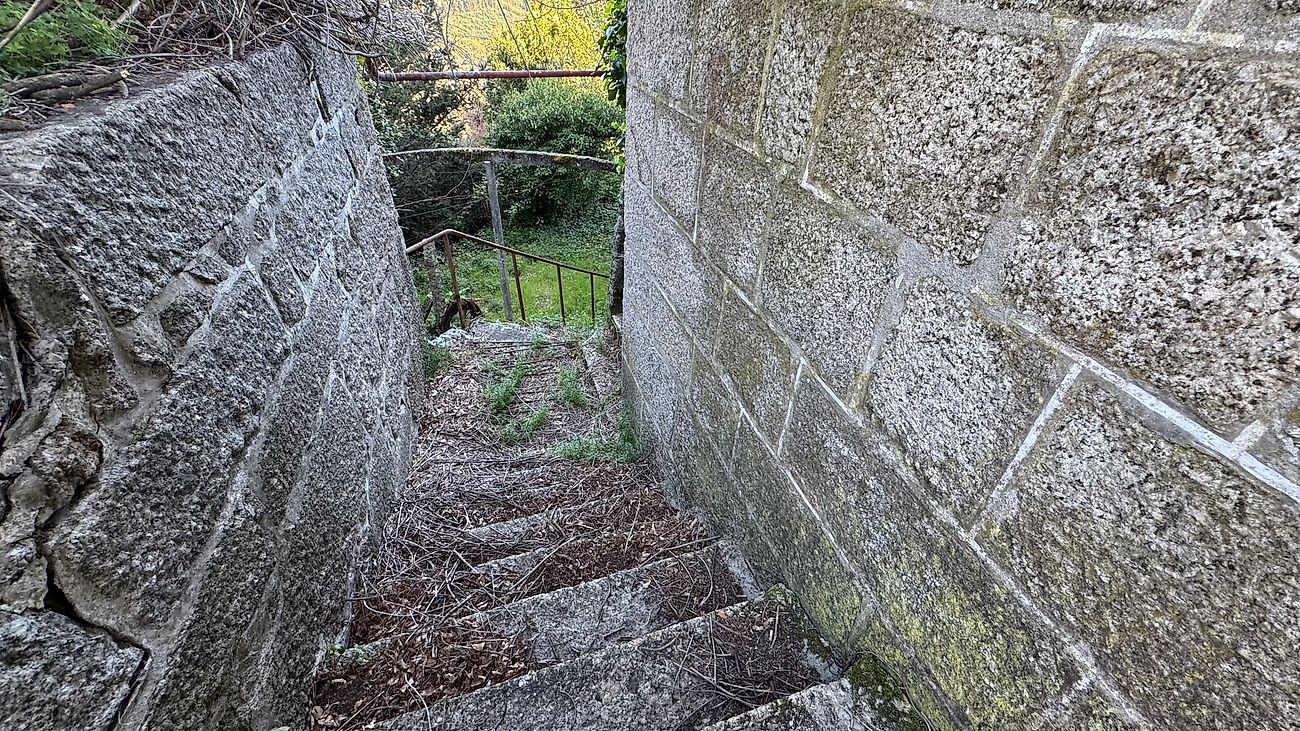 listing 124021145-48 picture-0