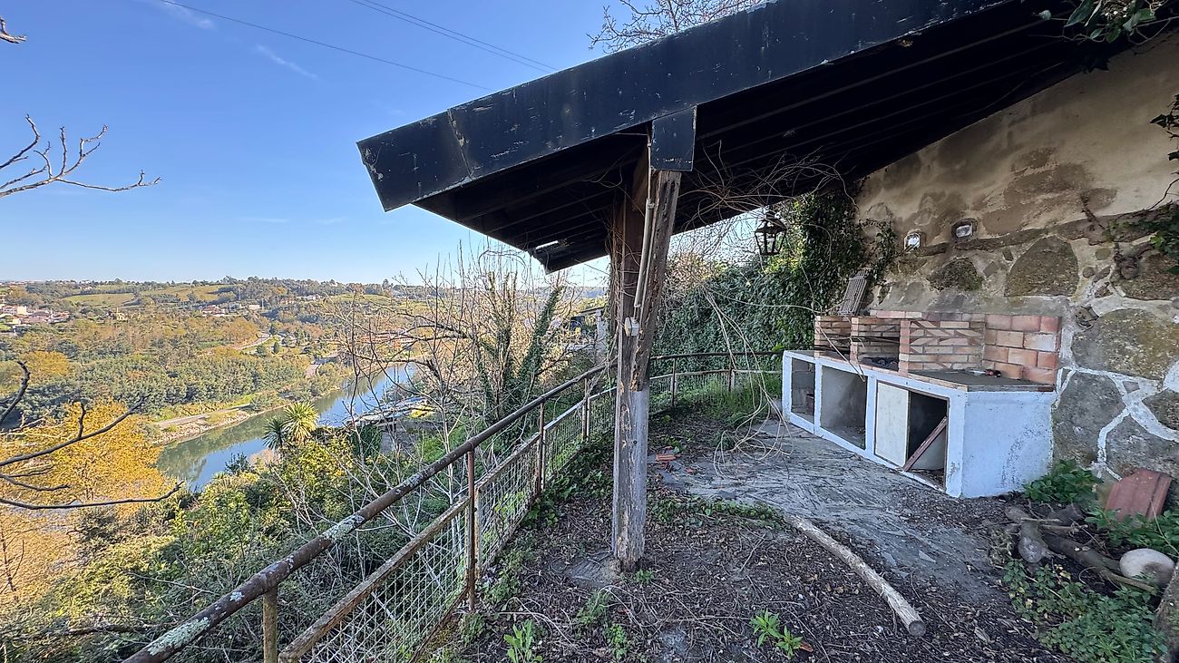 listing 124021145-48 picture-0